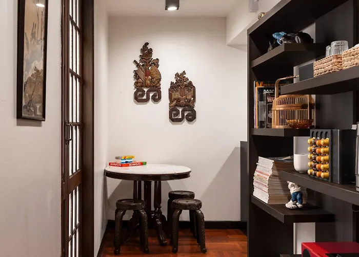 Chic 1br |5 Min Bts, 2 Min To Spa|500mbps&bath-tub Bangkok